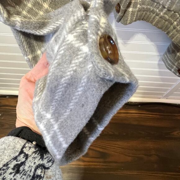 Shacket Flannel Windowpane Button Front Cropped Shacket Size L - Picture 6 of 10